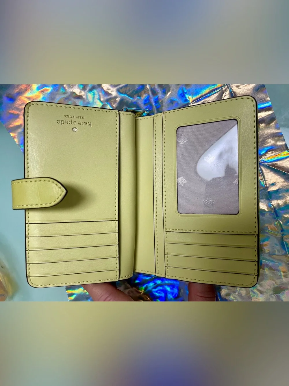 Kate Spade Natalia Quilted Leather Medium Bifold Wallet Lime Green Like New